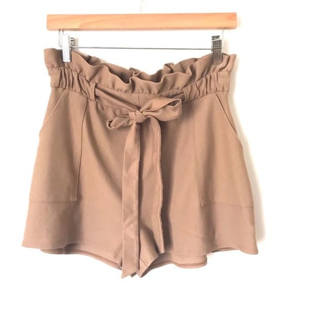 (B4) Express Womens Tan High Waisted Paperbag Belted Shorts Size S Neutral